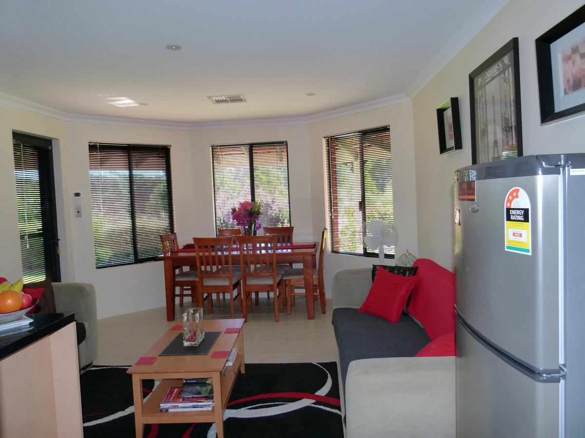 Seatrees Accommodation Yanchep Exterior foto